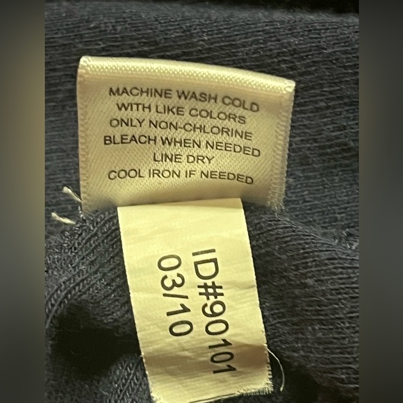 Express dark blue floral sleeveless top. Size Small. - Picture 3 of 8